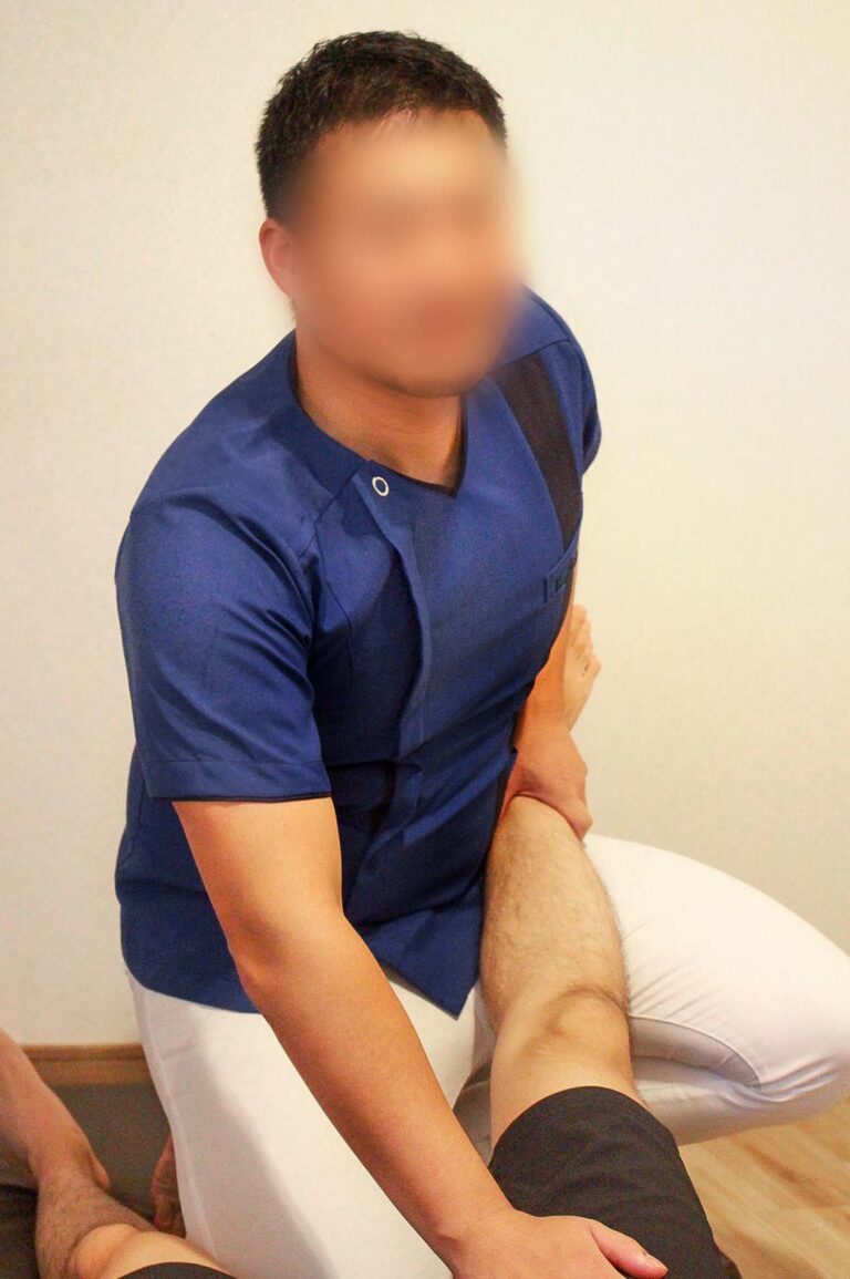 橋向 歩