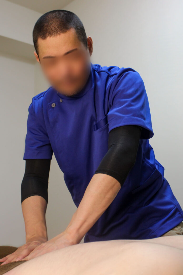 石井 亮介